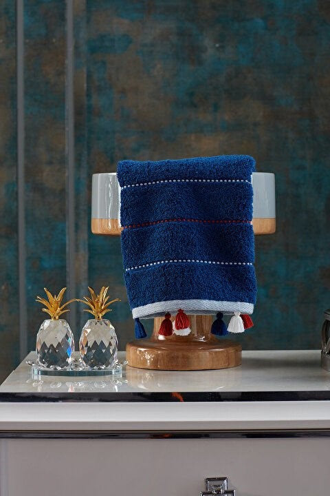 Blue Washcloth - Refreshing and Versatile Bathroom Essential