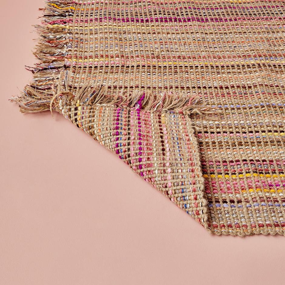 Handmade Rug - Artisan Craftsmanship and Timeless Beauty