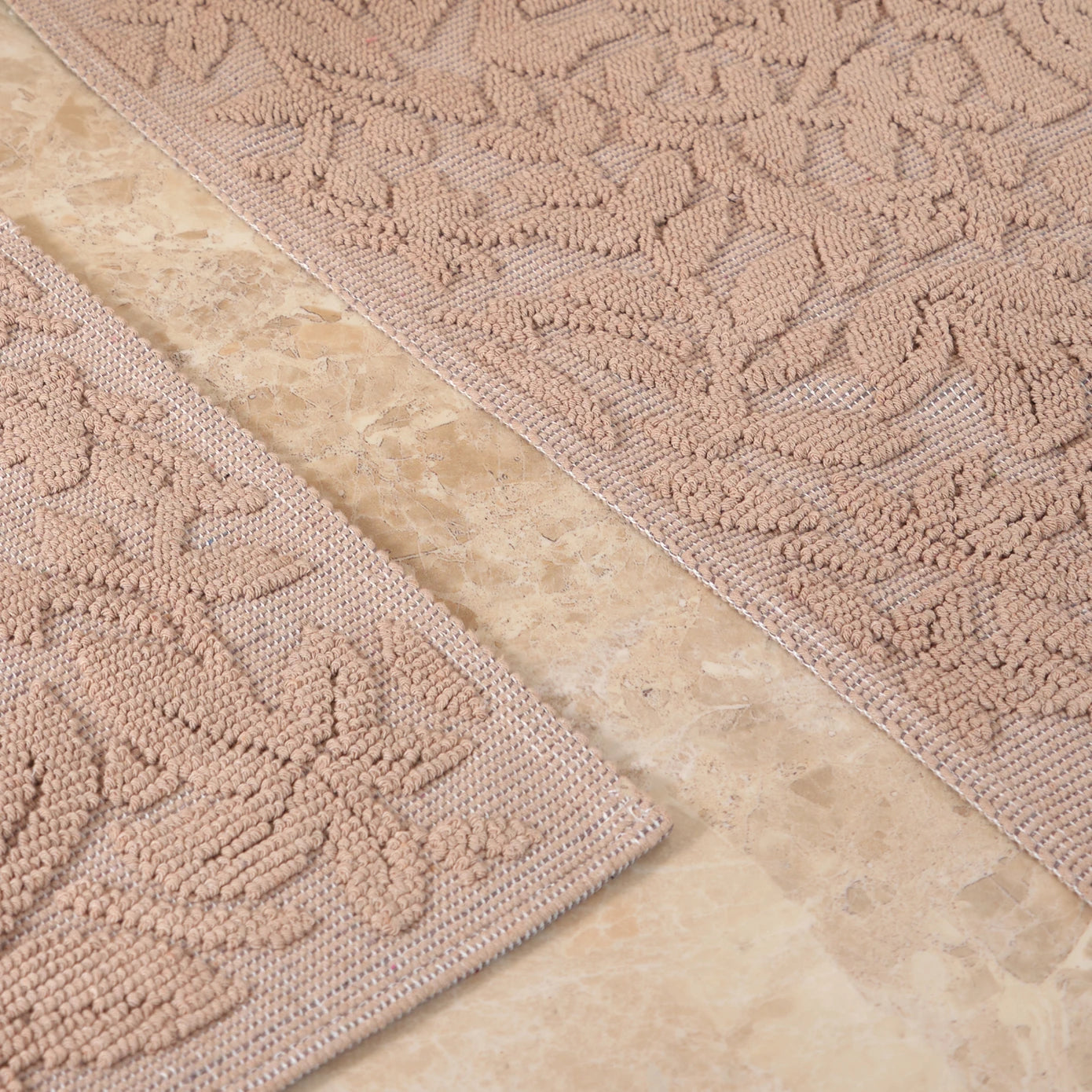 Beige Bathroom Rugs Set - Soft and Luxurious Bath Mat Collection