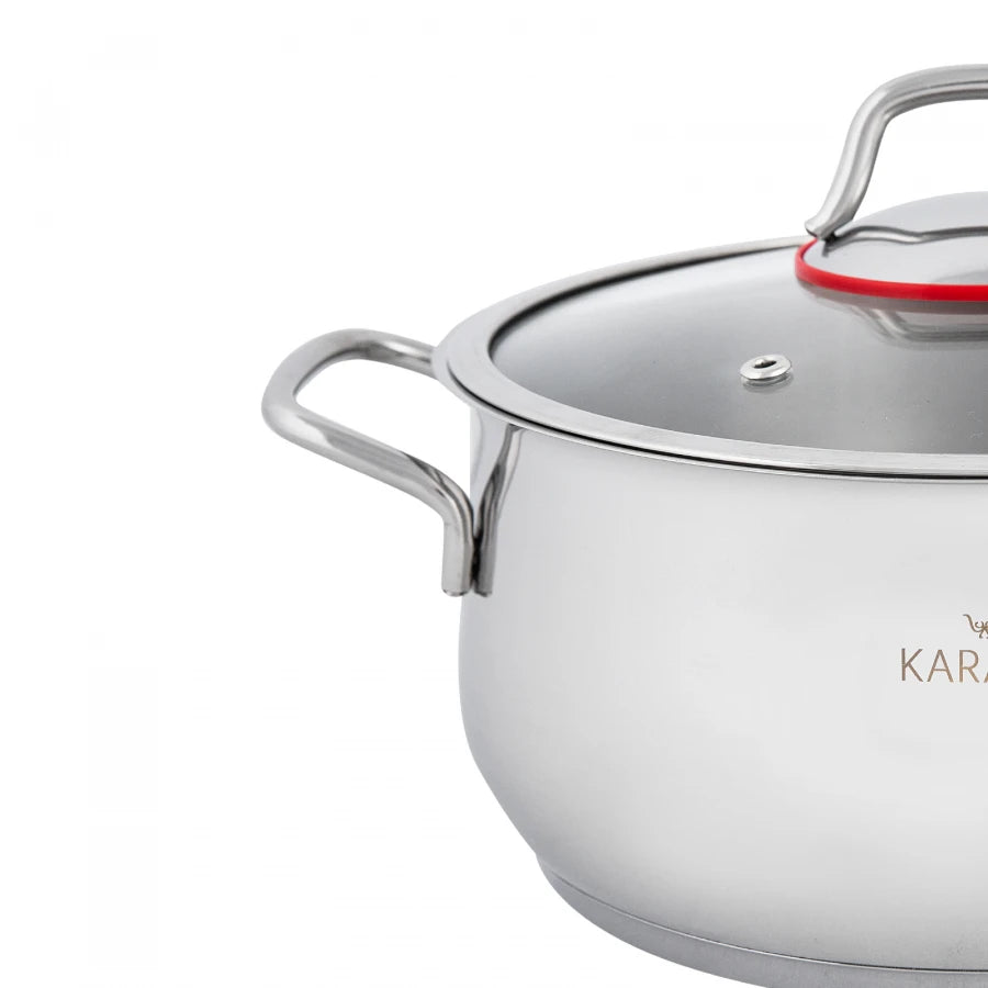 Stainless Steel 8-Piece Cookware Set: High-quality pots, pans, and lids for versatile cooking.