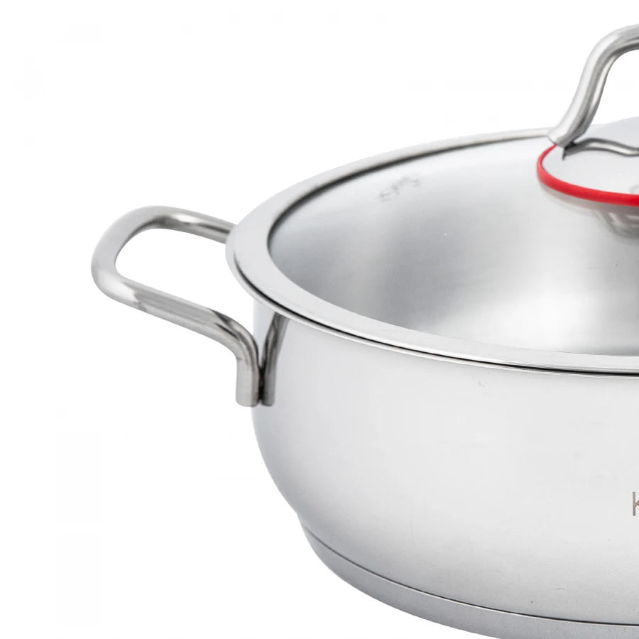Stainless Steel 8-Piece Cookware Set: High-quality pots, pans, and lids for versatile cooking.