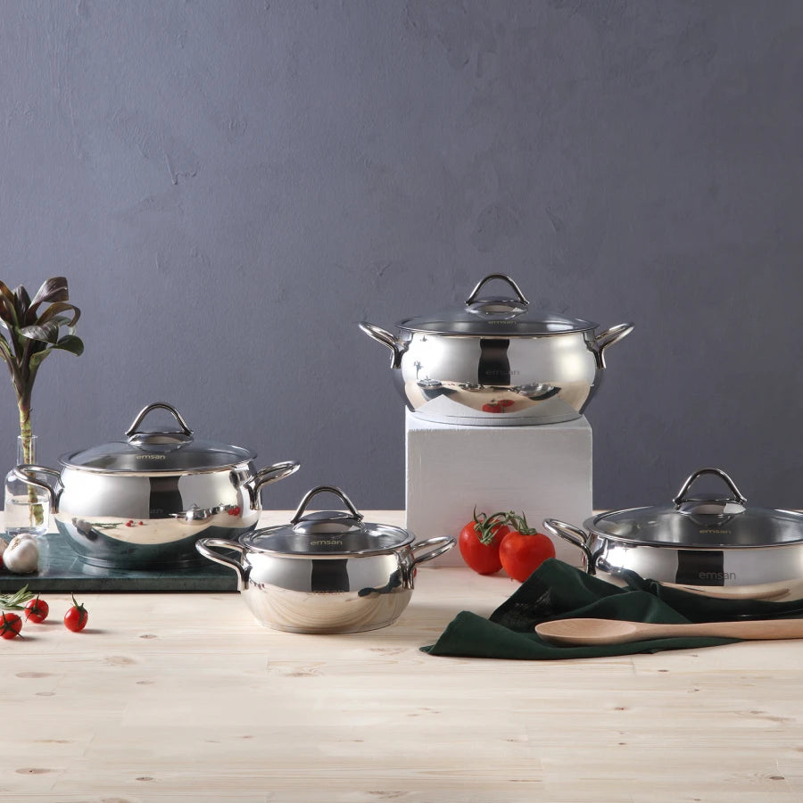 Stainless Steel 8-Piece Cookware Set - Quality and Convenience for Your Kitchen