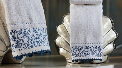 Luxurious 2-Piece White Towel Set with Exquisite Blue Embroidery – 700 GSM