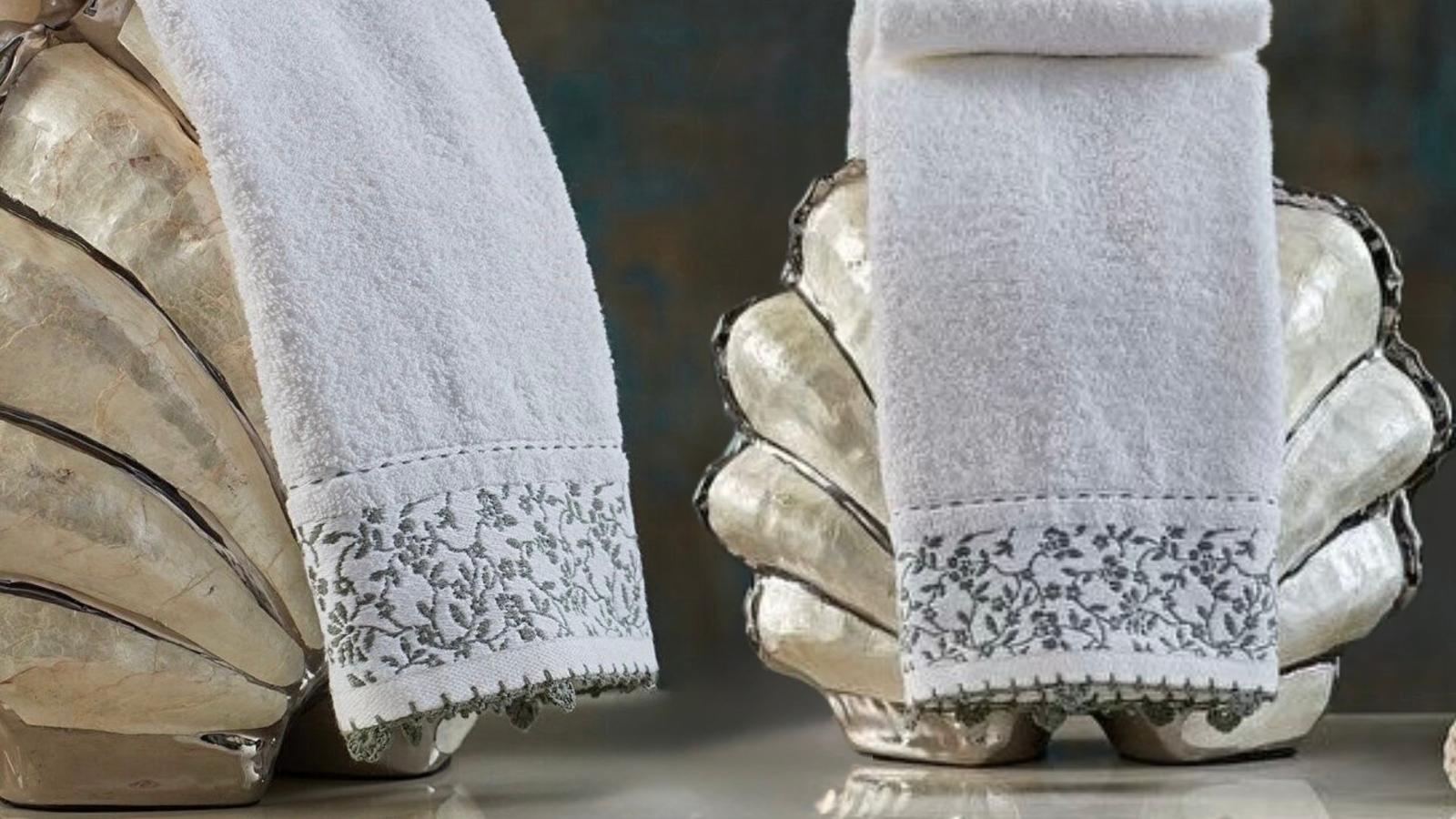 Luxurious 2-Piece White Towel Set with Exquisite Green Embroidery – 700 GSM