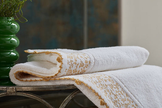 Mustard Bath Towel - Vibrant and Invigorating Luxury for Your Bathroom