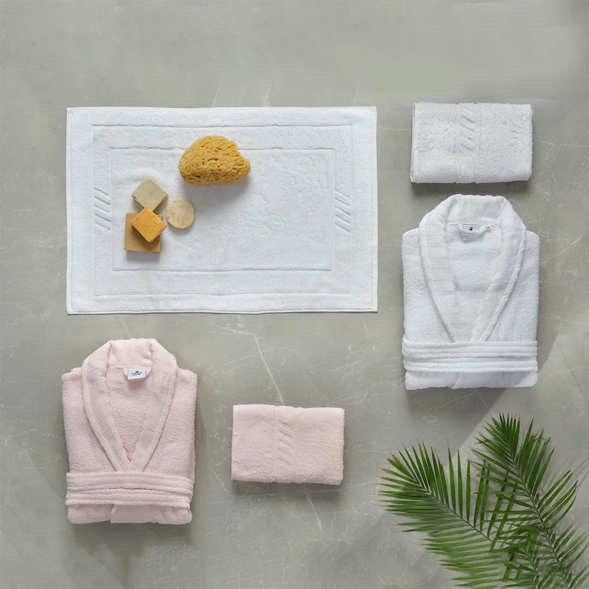 5-piece bathrobe set including S/M and L/XL bathrobes, along with 2 face towels (20 in x 35 in) and 1 face towel (20 in x 28 in).