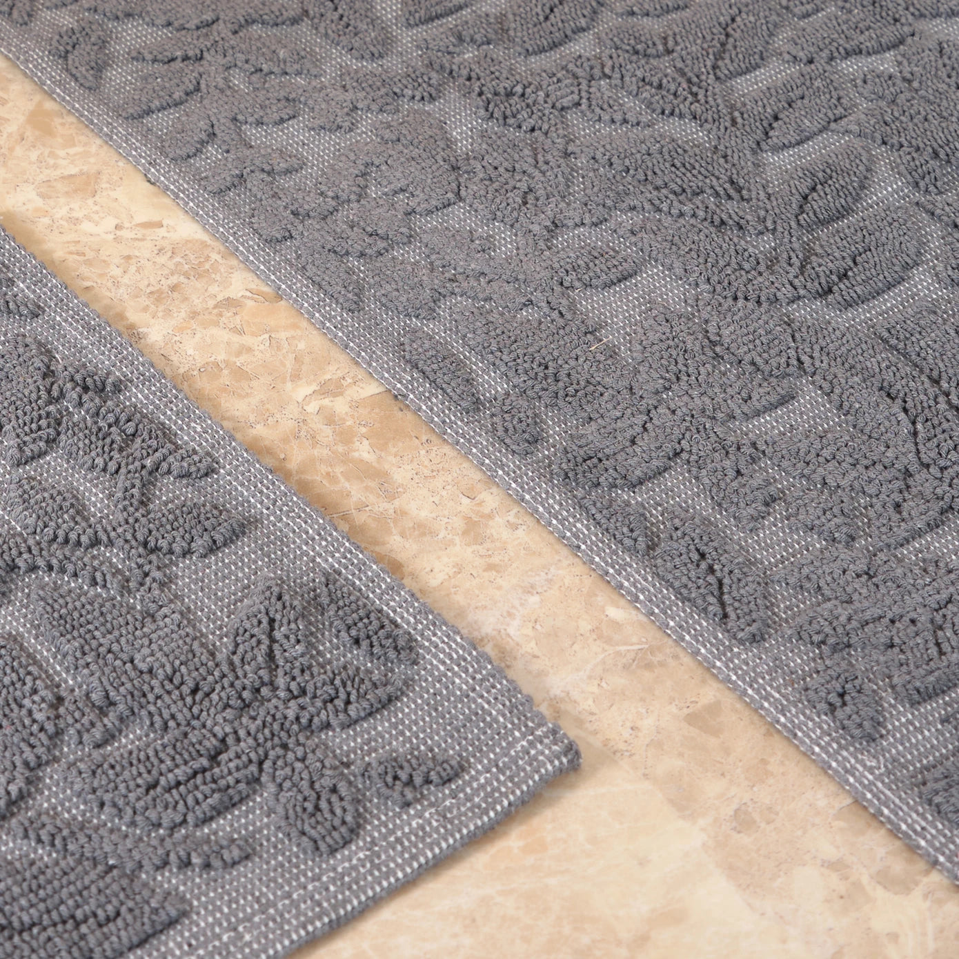 Gray Bathroom Rugs Set - Soft and Luxurious Bath Mat Collection