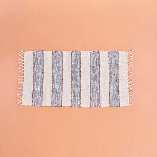 Handmade Rug - Artisan Craftsmanship and Timeless Beauty
