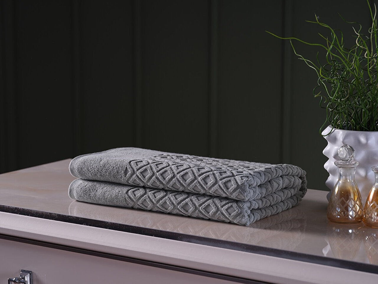 Luxury Bath Towel - Indulge in the ultimate comfort and style with our luxurious bath towel. Made from premium materials, this towel offers exceptional softness, absorbency, and durability. Elevate your bathing experience with this high-quality, plush towel.