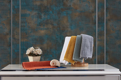 Green Hand Towel - Soft and absorbent hand towel in a refreshing shade of green, perfect for everyday use and adding a pop of color to your bathroom or kitchen.